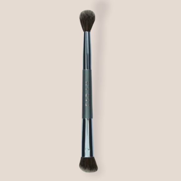 F.A.R.A.H Other - 2 for $15 - F.A.R.A.H Contour & Blend Brush